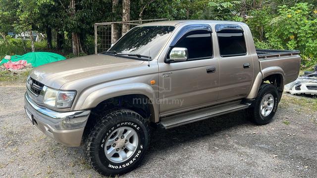2004 Toyota HILUX 2.5 SR TURBO (M) - 1