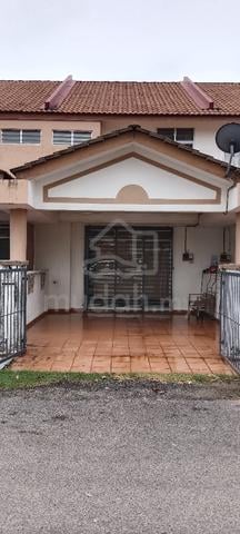 Rumah 2 Tingkat Untuk Disewa 1