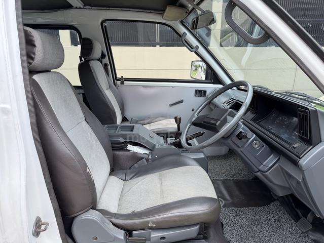 Nissan VANETTE C22 1.5 (M) WINDOW VAN - 5