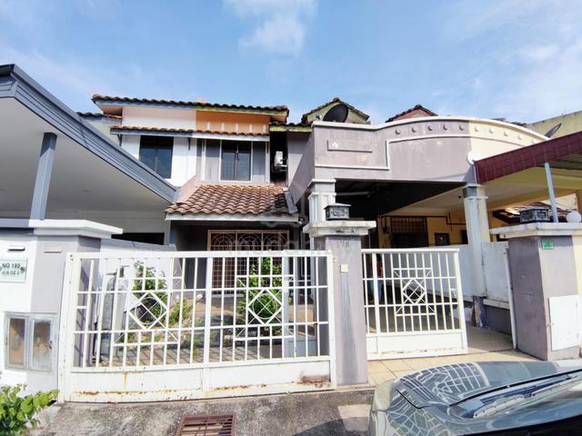 2-Storey Gated Guarded Taman Ozana Impian Ayer Keroh For Rent 1