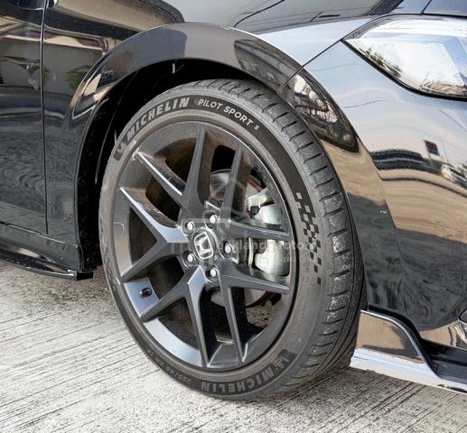 2023 Honda CIVIC 1.5 (A)RS 40k KM Only Full Servis - 4