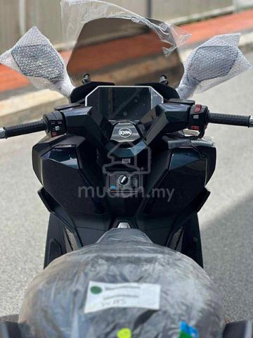 Carousel Image