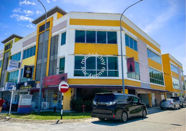 Unit Perniagaan 3 Tingkat Di PD Waterfront Port Dickson 1