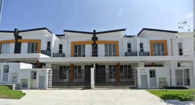 [Full Loan] 2 Sty Terrace house @ Bartonia, Setia Ecohill, Semenyih 1