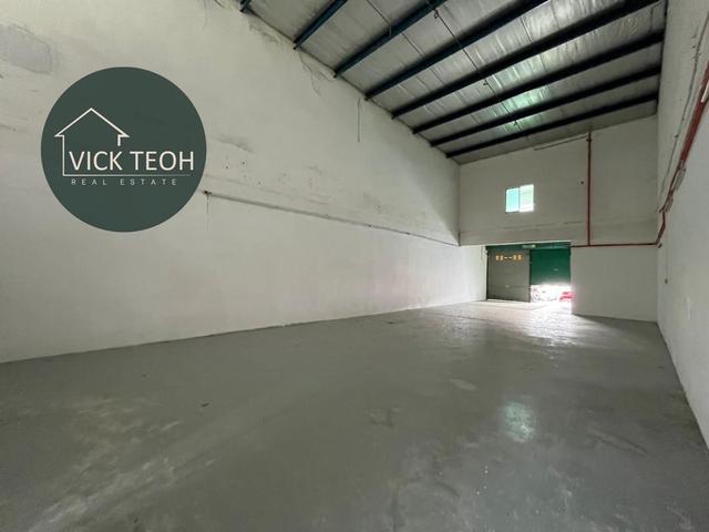 1.5sty Light Industrial Lengkok Teluk Kumbar Corner Unit 3357sf 1