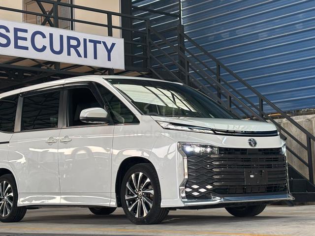 2022 Toyota VOXY 2.0 S-Z - 2