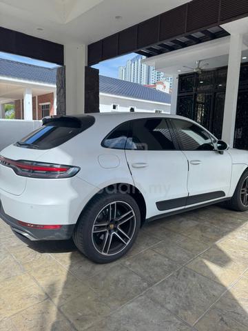 2019 Porsche MACAN 2.0L (A) - 3