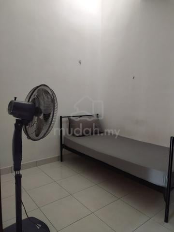 Single Room Desa Sri Qaseh 1