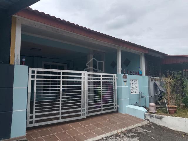 Rumah Untuk Dijual – TAMAN INDAH, SUNGAI UDANG 1