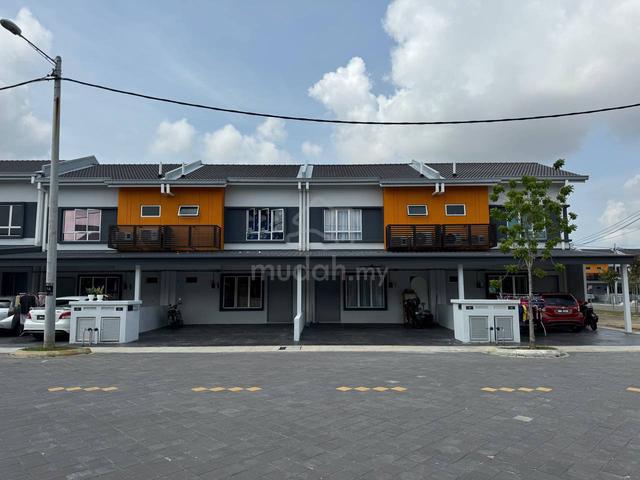 PARTLY FURNISHED Double Storey Ritma Perdana LBS Alam Perdana FOR RENT 1