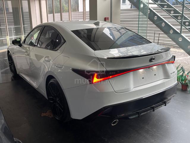 2023 Lexus IS300 2.0 F-SPORT MODE BLACK III (A) - 5