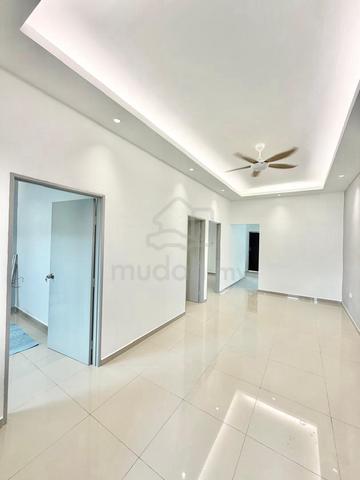 Jalan Tembaga Kuning, Sri skudai, single storey lowcost, fully reno. 1