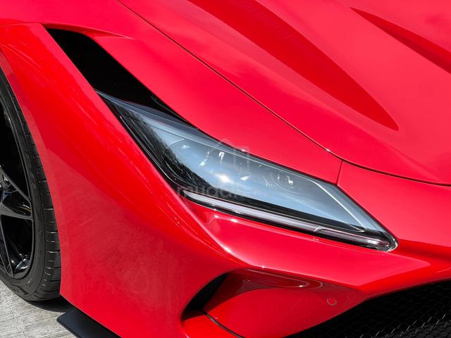 2021 Ferrari F8 TRIBUTO 3.9 Carbon Spec New Condi - 2