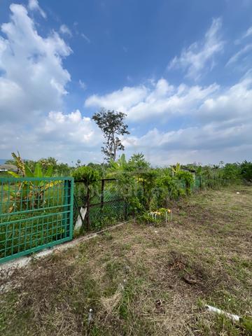 Tanah di Mukim Labu, Seremban, Negeri Sembilan. 1