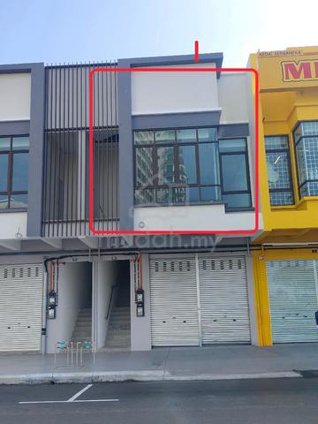 Office/Retail Lot at 6 Avenue Teluk Kemang 1