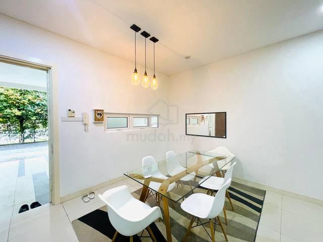 Townhouse Landed AT Melawati FOR RENT |2 STOREY | READY TO MOVE IN 1