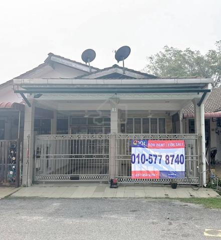 RUMAH HOMESTAY FULLY FURNISHED TAMAN PANTAI INDAH KUALA ROMPIn 1