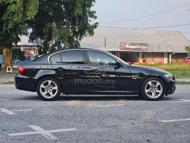 BMW E90 323i 2.5L Exclusive Edition Tiptop 1 Owner - 2