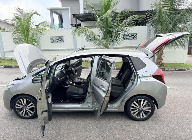 2016 Honda JAZZ 1.5 V - 4