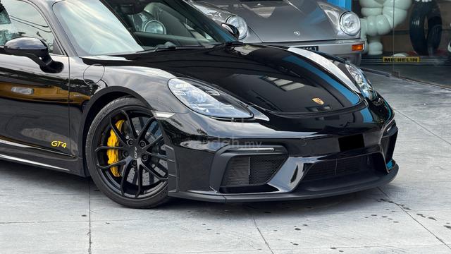 2020 Porsche 718 GT4 Local Under Warranty - 5
