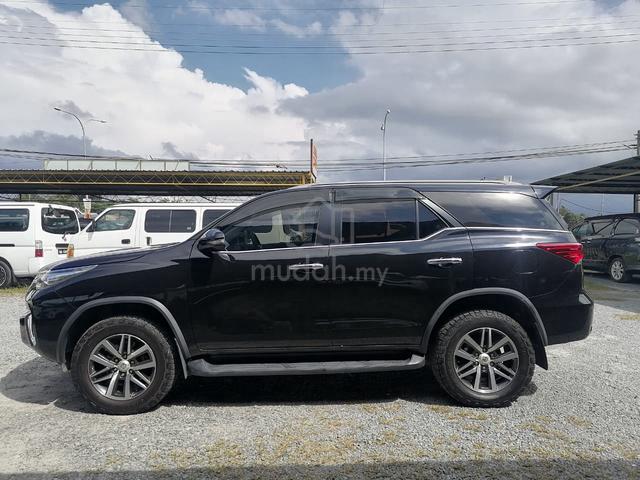 2017 Toyota FORTUNER 2.7 (A) 4X4 , PETROL - 3