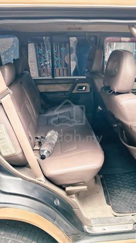 Mitsubishi Pajero  - 5