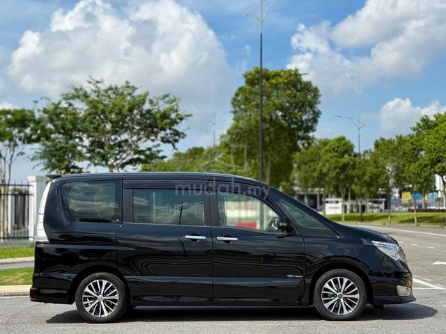 -2017- Nissan SERENA 2.0 S-HYBRID HIGHWAY STAR - 2
