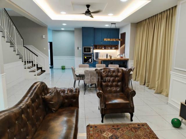 Bukit banyan Salvia Fully Furnish Renovation 2 Storey Terrace Corner 1