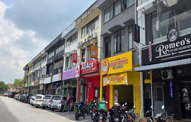 [Anchor tenant] Prime Location 3 sty shop TTDI Jaya Shah Alam ROI 5% 1