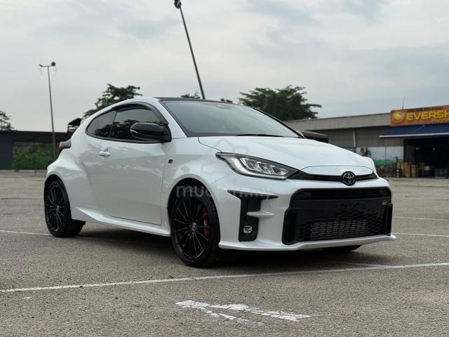6k KM 2023 Toyota GR YARIS RZ GRED 5 NEGO ✅ - 1