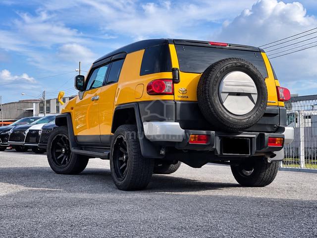 TOYOTA FJ CRUiSER 4.0 PETROL COLOUR PACKAGE D-LOCK - 2