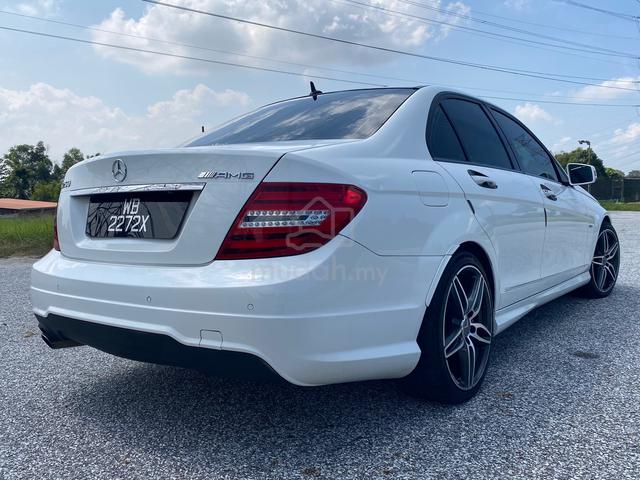 2012 Mercedes Benz C200 1.8 AMG SUNROOF (A) - 4