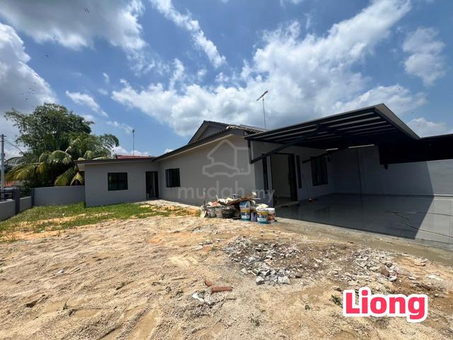 taman putri Kulai corner lot 3080sf 4B2B fully renovated new northwest 1