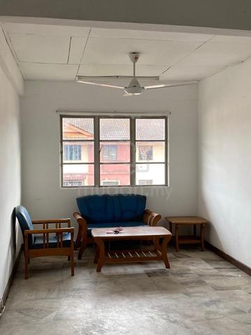 Flat PKNS Seksyen 7 Shah Alam 1