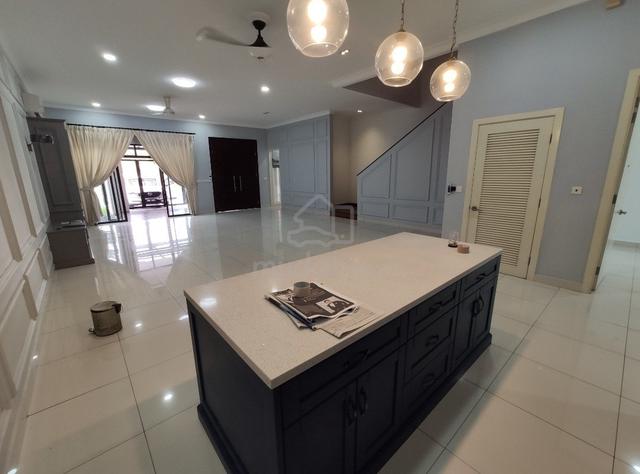 Double Storey Superlink, Temasya Sinar, Glenmarie 1