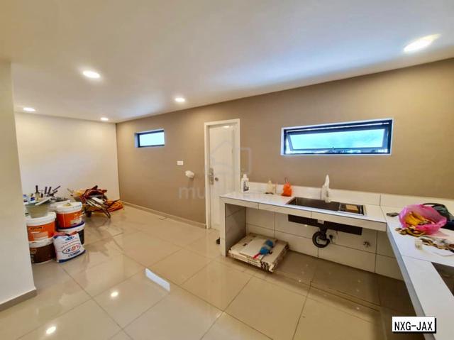 WTS Klang Jaya 1Sty|Fully Reno|22x90|4R3B|Move In Ready|Freehold 1