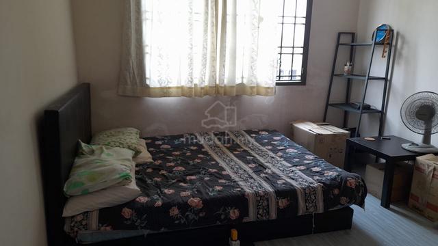 Fully Furnished Johor Iskandar Puteri Room For Rent 1