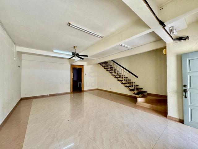 (FREEHOLD) RP 2 Rawang Perdana 2 Double storey house 1