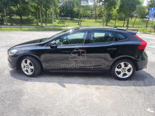 2013 Volvo V40 CROSS COUNTRY 2.0 T5 TURBO SPORTY - 4