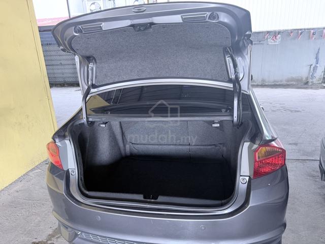 2017 Honda CITY 1.5 E FACELIFT (A) - 4