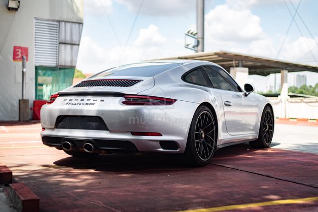 2017 Porsche 911 CARRERA GTS - Akrapovic Exhaust - 1