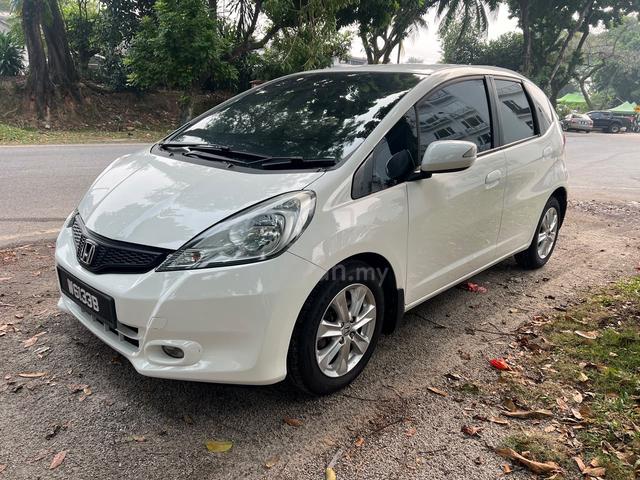 2013 Honda JAZZ 1.5 S FACELIFT (A)owner car - 2