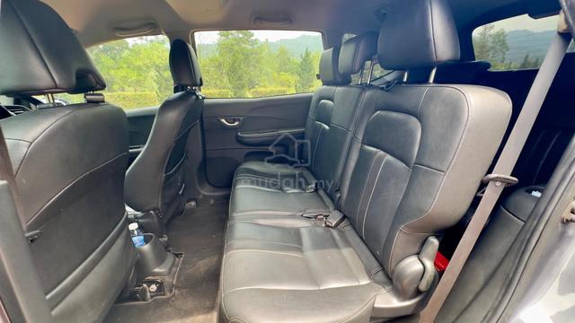 2017 Honda BR-V 1.5 V -- (A) - 5