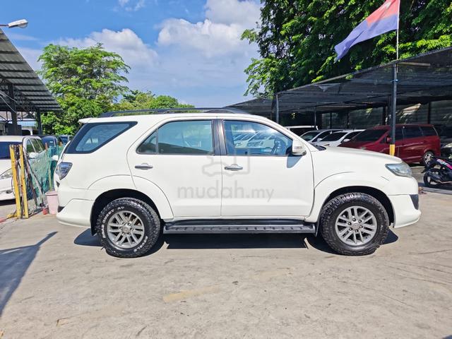 2014 Toyota FORTUNER 2.7 (AUTO) - 2