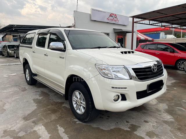 2015 Toyota HILUX 2.5 G VNT DOUBLE CAB(A)FULL LOAN - 1