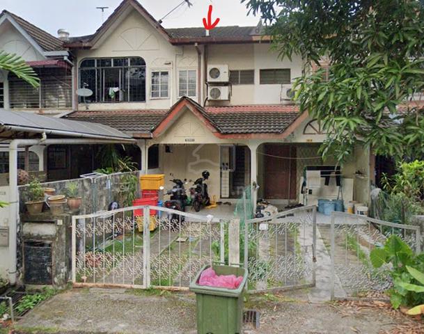 Townhouse @ Taman Megahmas Petaling Jaya 1