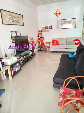 Pesara Mahsuri Bayan Baru | Single-Storey Terrace House for Sale 1