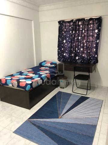 BILIK SEWA SHARING PEREMPUAN Subang Bestari 1