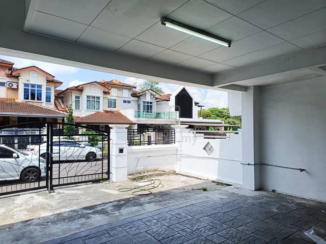 Desa Harmonium 2 storey house For Rent 1