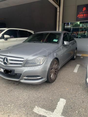 2012 Mercedes Benz C200 CGI BlueEFCY - 4